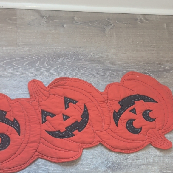 Pumpkin Halloween Table Runner - Orange and Black Roughly 4 1/2 Feet By 1 Foot - Picture 3 of 5